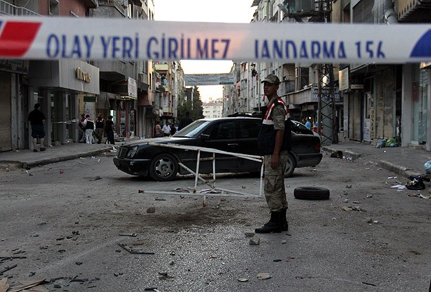 Çatıdan Düşen Ahmet Atakan İçin, Katili Polis Dediler! 