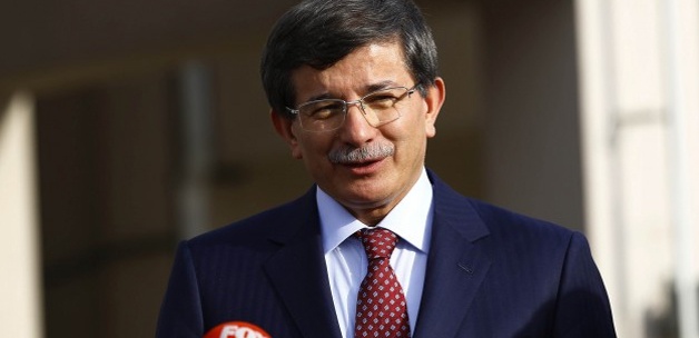 Bakan Ahmet Davutoğlu: Twit Çıktı Mertlik Bozuldu