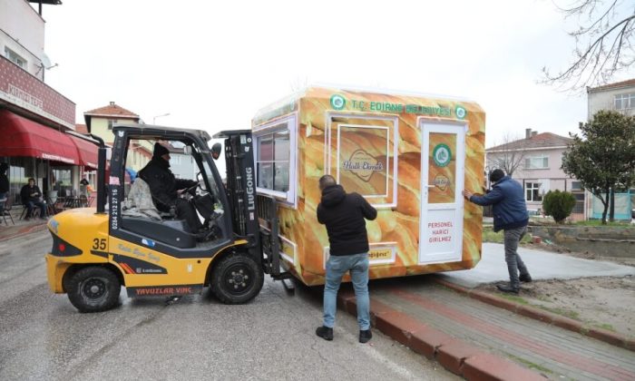 Halk Ekmek büfeleri yerleştiriliyor