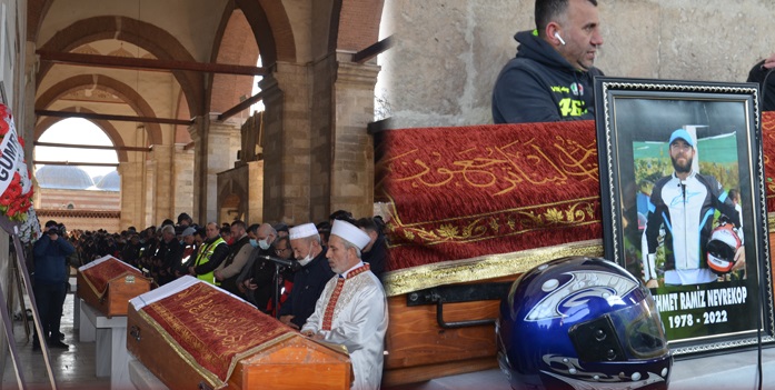 NEVREKOP GÖZ YAŞLARIYLA SON YOLCULUĞUNA UĞURLANDI