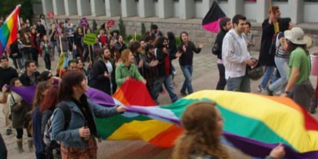 ODTÜ'den LGBT'li sapkınlara kötü haber!