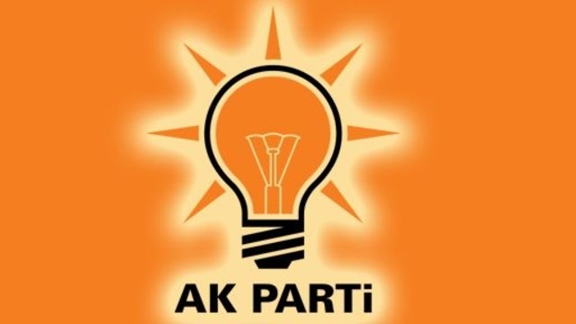 AK Parti teşkilatı istifa etti