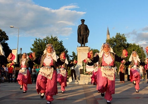 Edirne Balkan Folklor Festivali'nde 30 grup sahne alacak