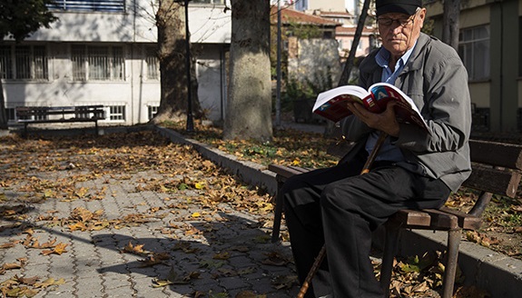 75 yaşında mezun oldu, Osmanlıca çeviri yapmak istiyor