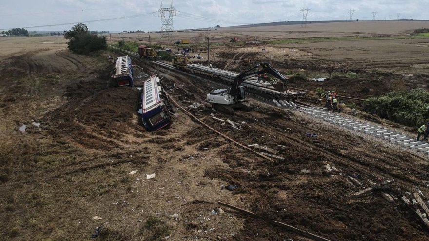 Çorlu’daki tren kazası davasında mahkeme heyeti çekildi