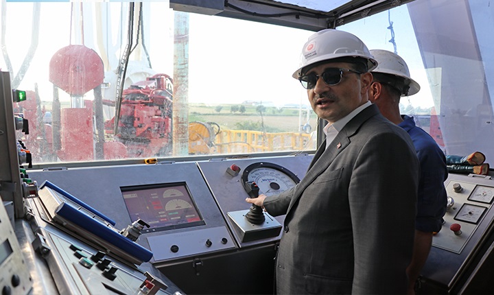 Kırklareli'nde Çeşmekolu 2 kuyusunda ilk sondaj başladı