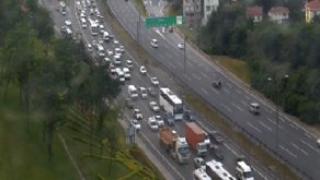 İstanbulluya Sabah Şoku! FSM'deki Kaza Trafiği Felç Etti