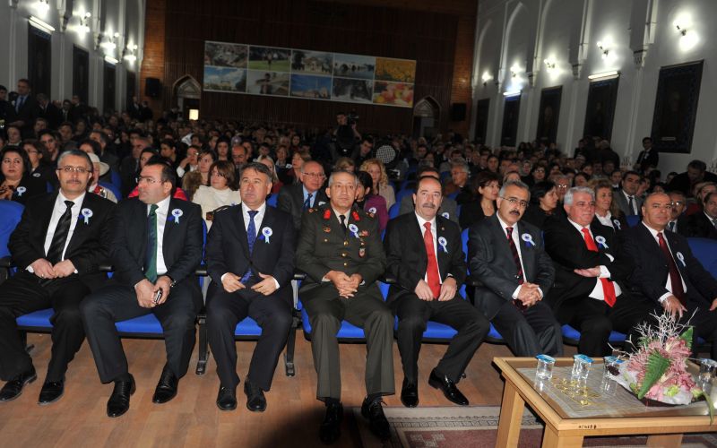 Öğretmenler Günü, Edirne'de düzenlenen törenlerle kutlandı