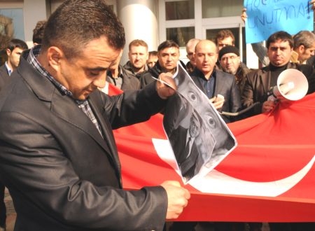 Hocalı Katliamı Edirne'de Protesto Edildi