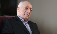 Fethullah Gülen darbecileri sattı