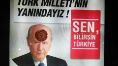 MHP'nin İlanlarına AK Parti Sabotajı