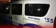 Edirne'de kavga ihbarına giden polis ekibinin aracına kiremit atılarak zarar verildi