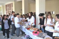 Keşan Lisesi'nde Hem Kermes, Hem de Kütüphane Açılışı Yapıldı